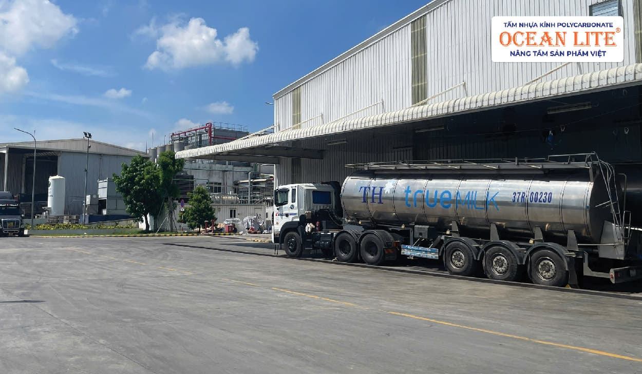 Nhà Máy Sữa TH True Milk